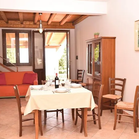 Aparthotel Vacanze Con Piscina *
