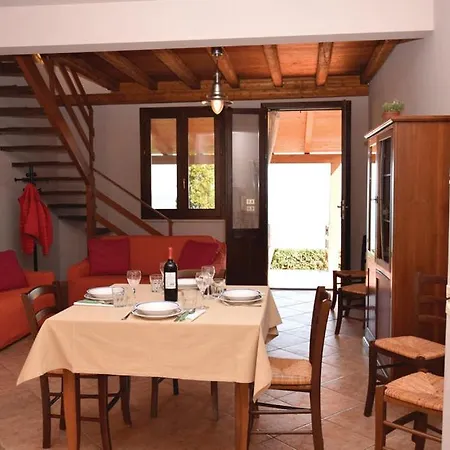 Aparthotel Vacanze Con Piscina