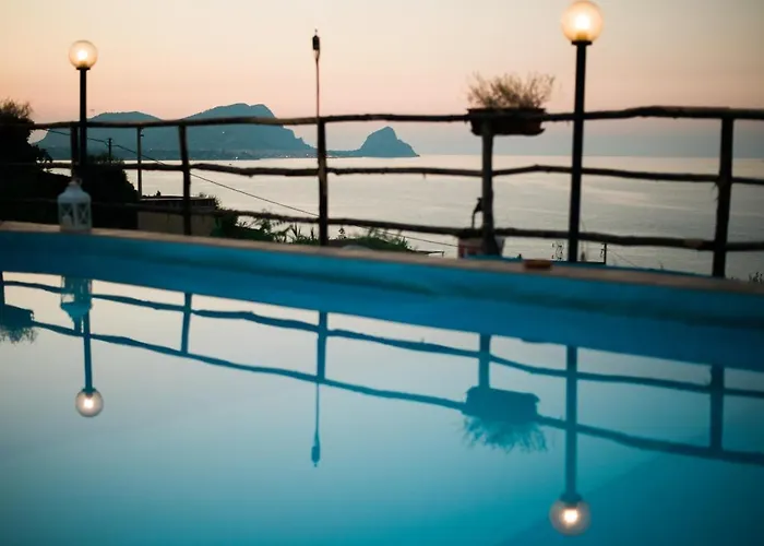 Welcome Home 1 - Altavilla Milicia アパートホテル